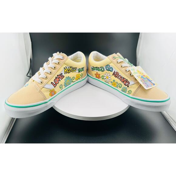 New Vans X Sesame Street Old Skool Natural Sneakers ELMO SHOES Sz 4.5 - Picture 7 of 8